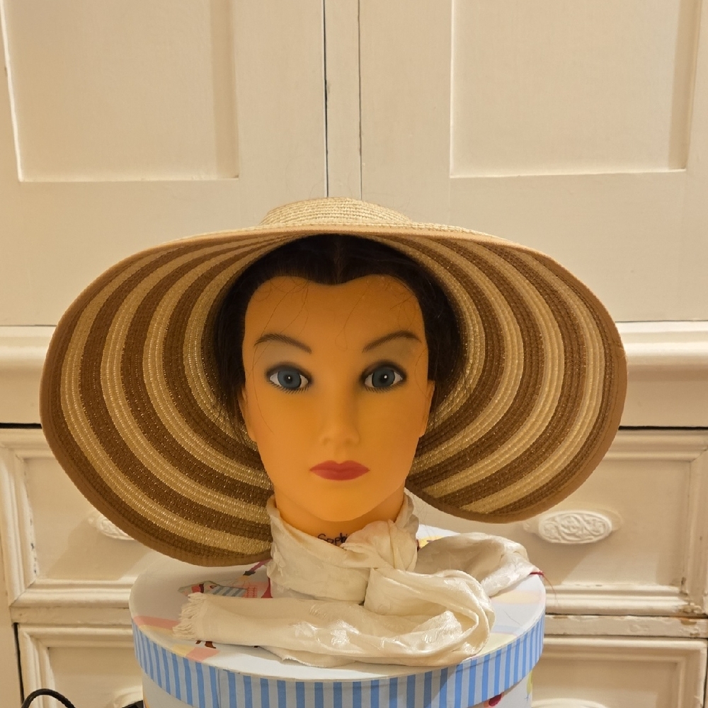 Magrid Hats striped straw visor 👒